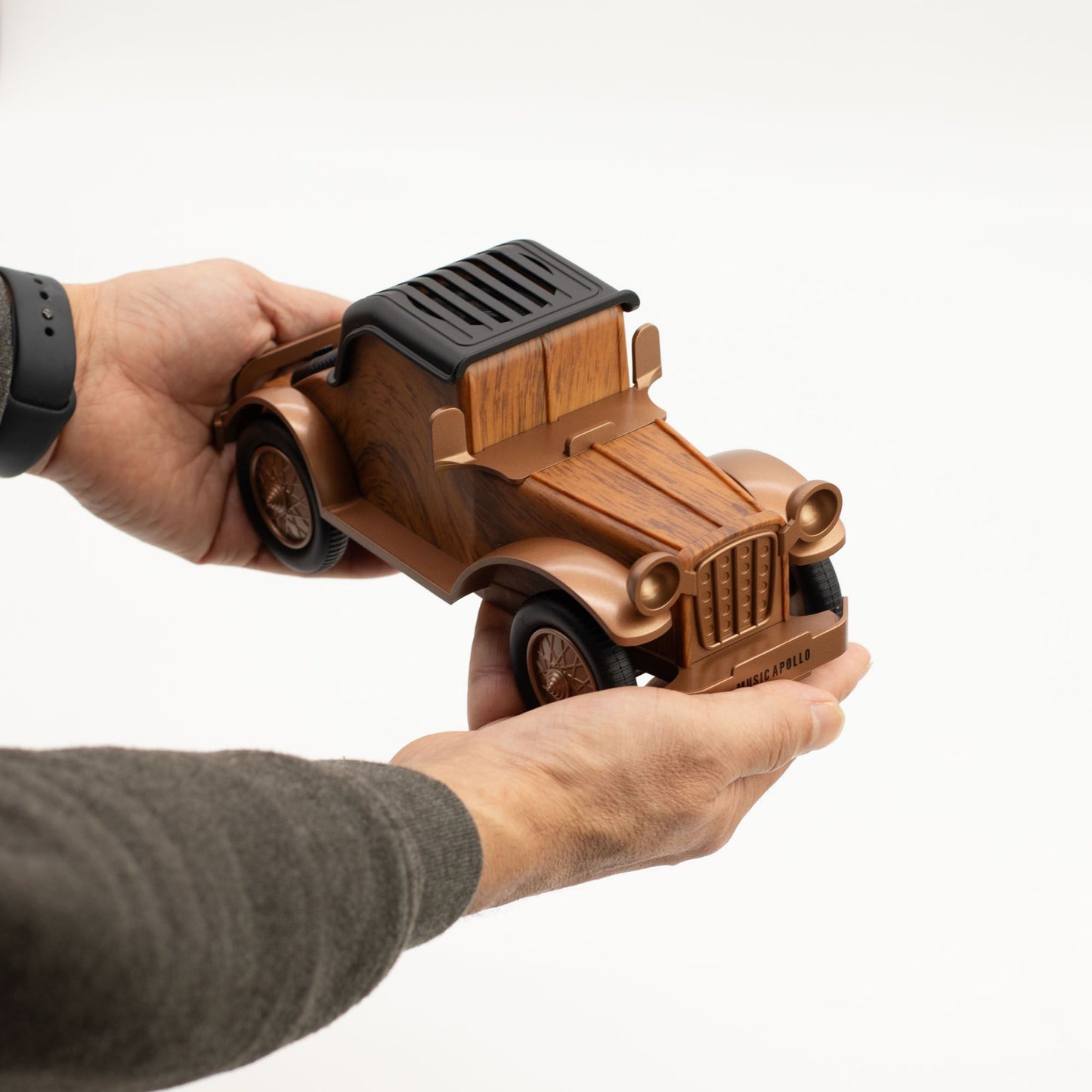 Classic Vintage Car Speaker and Phone Holder