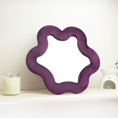 Soft Squiggly Star Mirror – Mauve